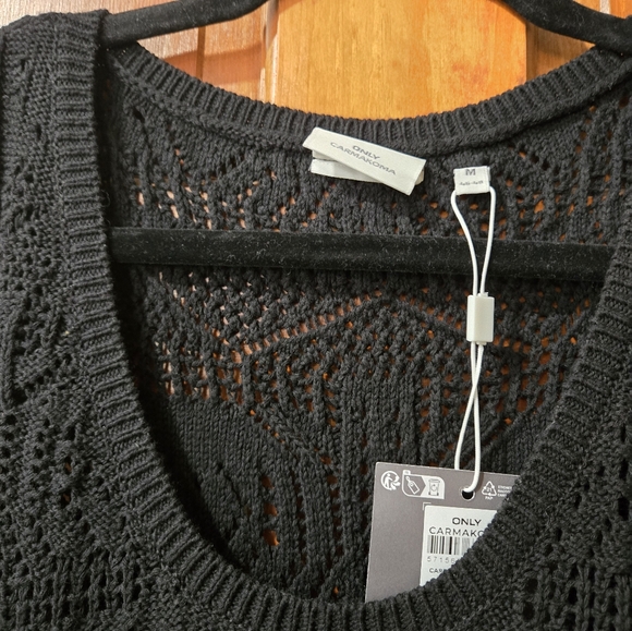 Maxy open stitch sleeveless scoop neck beach dress - Picture 2 of 6